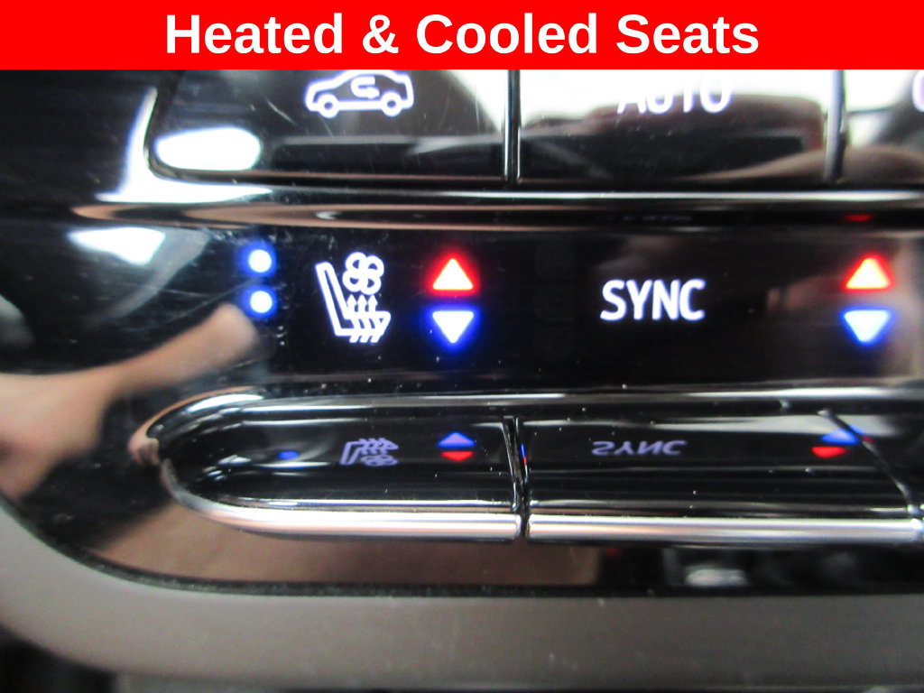 Certified 2022 Buick Envision Avenir w/ Technology Package II AWD/4WD image 20