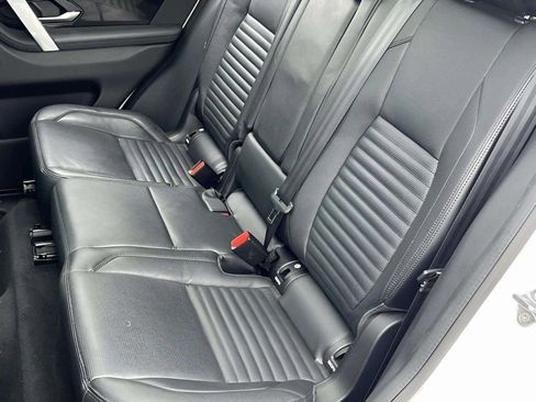 Used 2020 Land Rover Discovery Sport S image 17
