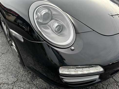 Used 2011 Porsche 911 Cabriolet image 10