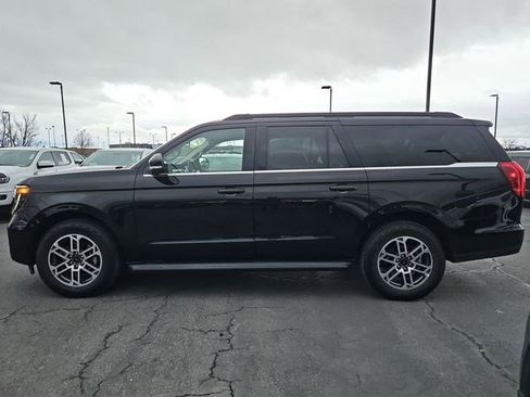 Used 2025 Ford Expedition Max Active image 11