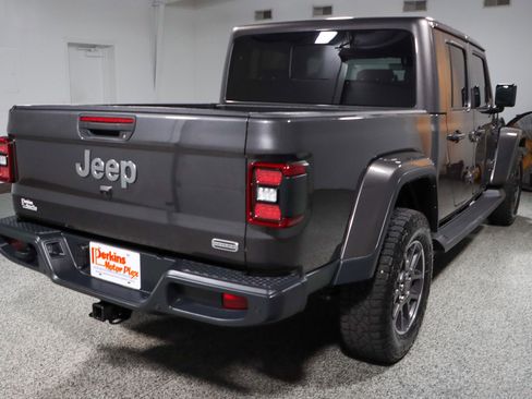 Used 2022 Jeep Gladiator Overland w/ Popular Equipment Package AWD/4WD image 7