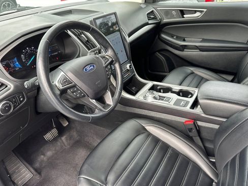 Certified 2024 Ford Edge SEL w/ Convenience Package image 13