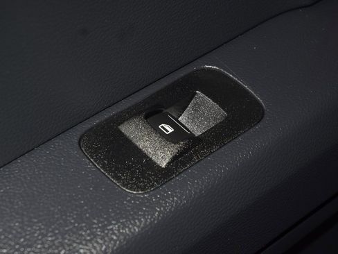 Used 2022 Ford F250 Lariat w/ Snow Plow Prep Package image 46