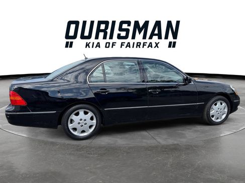 Used 2002 Lexus LS 430 w/ Custom Luxury Pkg RWD image 6
