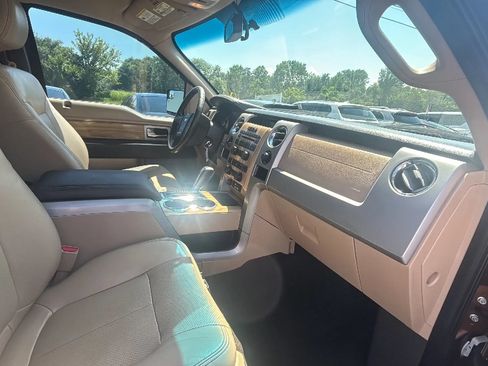 Used 2011 Ford F150 Lariat w/ Lariat Plus Pkg RWD image 27