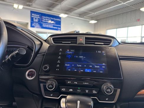 Used 2018 Honda CR-V Touring image 13