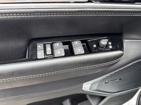 New 2026 Jeep Grand Wagoneer Limited AWD/4WD image 18