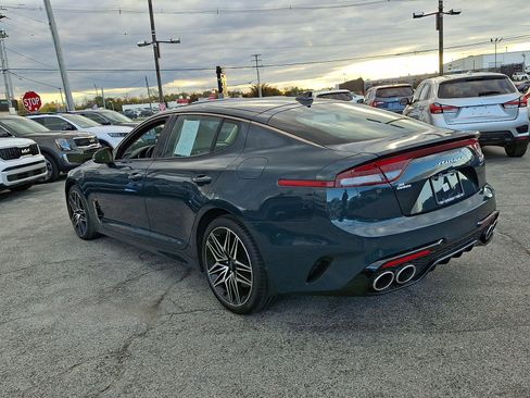 Used 2022 Kia Stinger GT1 image 5