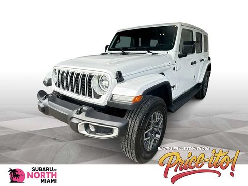 Used 2026 Jeep Wrangler Unlimited Sahara AWD/4WD image 1