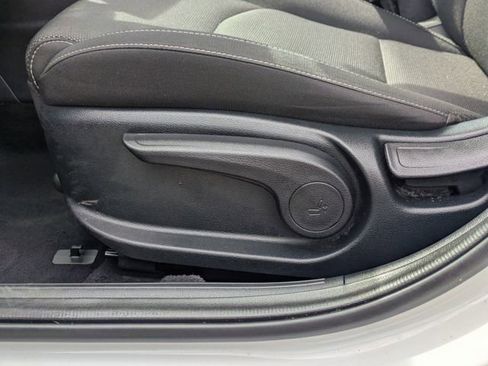 Used 2024 Kia Forte LXS FWD image 18