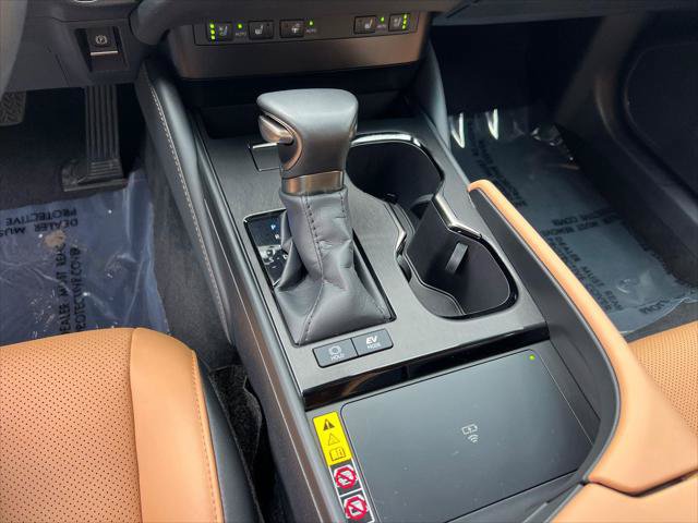 Certified 2025 Lexus ES 300h w/ Premium Package FWD image 33