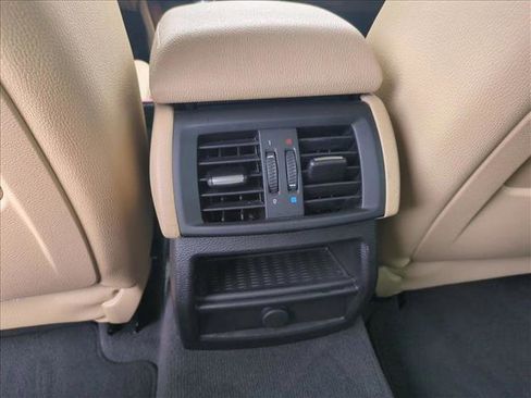 Used 2017 BMW X3 sDrive28i image 17