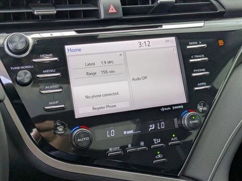 Used 2019 Toyota Camry XSE FWD image 13