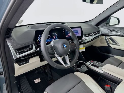 New 2026 BMW X1 xDrive28i w/ Technology Package image 9