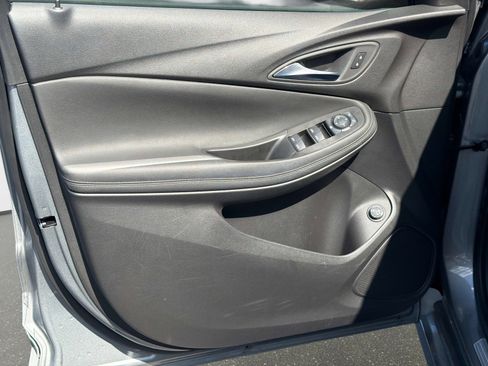 Used 2023 Buick Encore GX Select w/ Sport Touring Package image 16