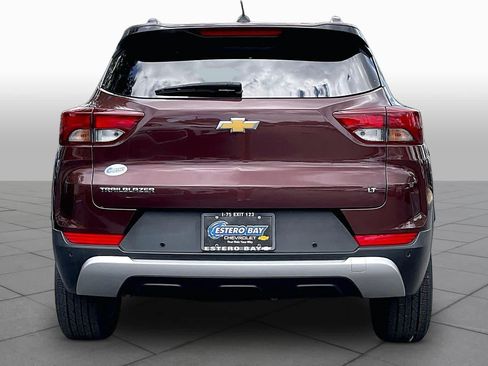 Used 2023 Chevrolet TrailBlazer LT w/ Convenience Package FWD image 5