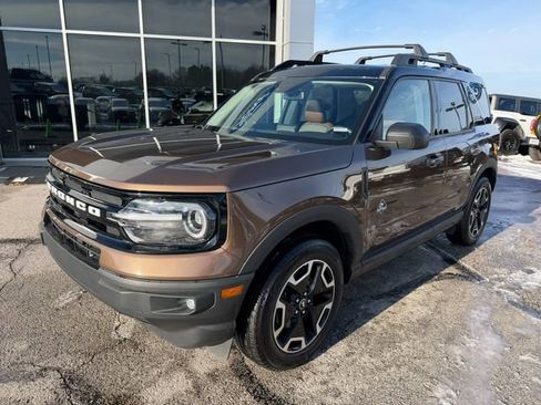 Used 2022 Ford Bronco Sport Outer Banks w/ Tech Package image 3