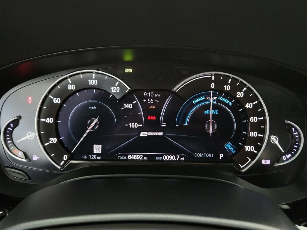 Used 2018 BMW 530e xDrive AWD/4WD image 14