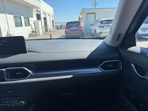 Used 2025 MAZDA CX-5 AWD 2.5 S w/ Select Package image 33