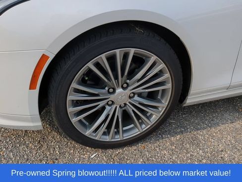 Used 2020 Cadillac CT4 Premium Luxury RWD image 7