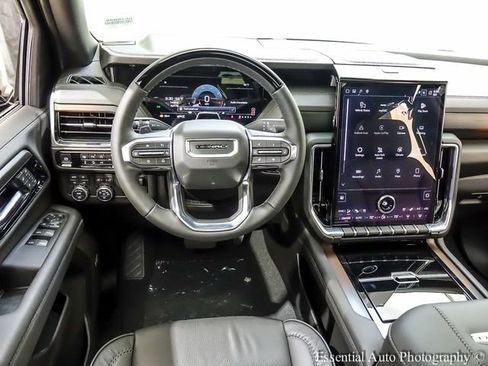 New 2026 GMC Yukon XL Denali AWD/4WD image 13