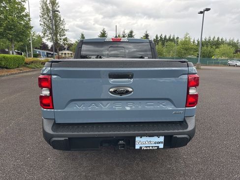 Used 2024 Ford Maverick Lariat w/ Black Appearance Package AWD/4WD image 6
