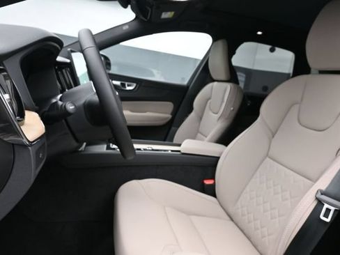 New 2026 Volvo XC60 B5 Plus w/ Protection Package Premier AWD/4WD image 10