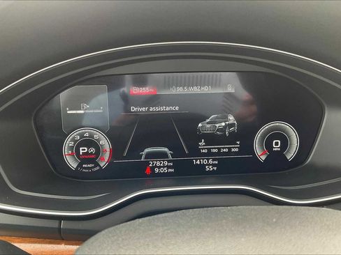 Used 2022 Audi Q5 2.0T Premium Plus w/ Premium Plus Package image 25