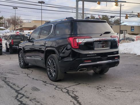 Used 2023 GMC Acadia Denali w/ Black Diamond Edition image 5