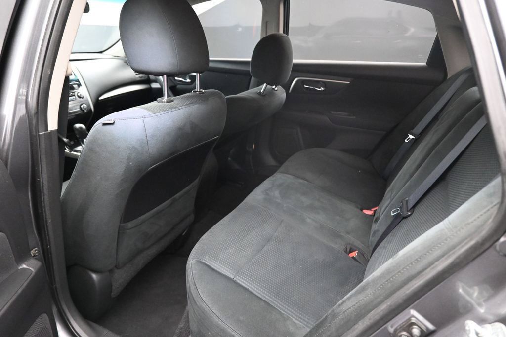 Used 2015 Nissan Altima 2.5 S w/ Power Driver Seat Package FWD image 21