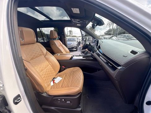 Used 2022 Cadillac Escalade Sport w/ Touring Package image 31