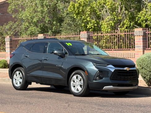 Used 2019 Chevrolet Blazer LT FWD image 8