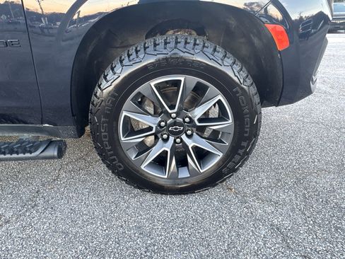 Used 2023 Chevrolet Tahoe Z71 image 16