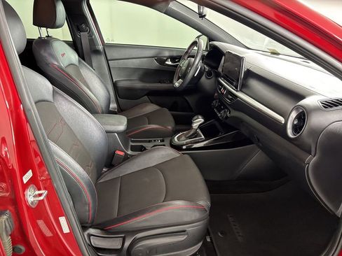 Used 2022 Kia Forte GT w/ GT Technology Package image 40