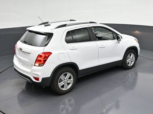 Used 2019 Chevrolet Trax LT FWD image 18