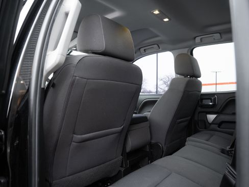 Used 2019 Chevrolet Silverado 1500 LT image 22