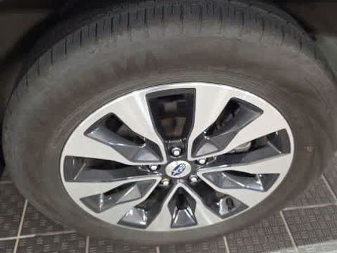 Used 2024 Subaru Outback Limited AWD/4WD image 11