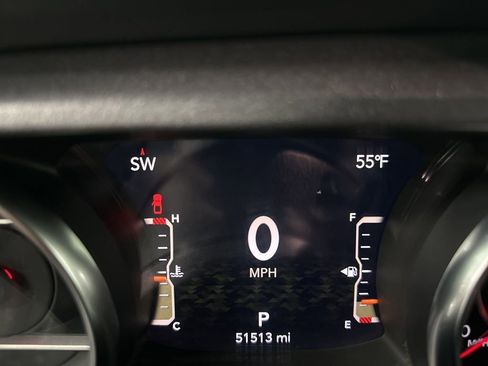 Used 2022 Jeep Gladiator Mojave w/ Cold Weather Group image 27