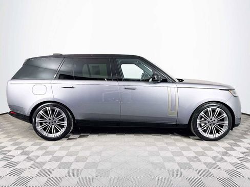 Used 2025 Land Rover Range Rover Long Wheelbase SE AWD/4WD image 4