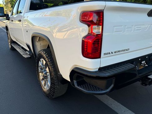 Used 2022 Chevrolet Silverado 2500 Custom w/ Custom Value Package AWD/4WD image 49