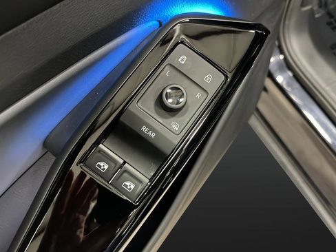 Used 2023 Volkswagen ID.4 Pro S image 20