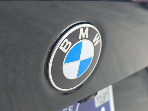 Used 2025 BMW 330i xDrive Sedan image 9