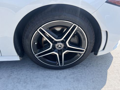 Used 2019 Mercedes-Benz A 220 image 13