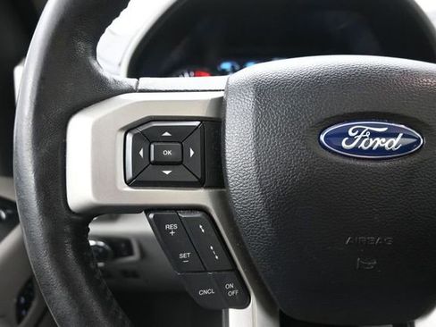 Used 2020 Ford F150 Lariat w/ Equipment Group 502A Luxury AWD/4WD image 27