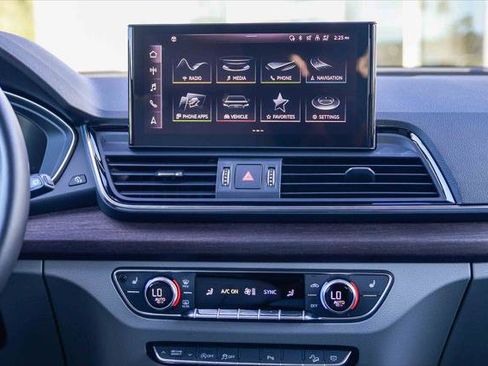 Certified 2023 Audi Q5 2.0T Premium Plus AWD/4WD image 14