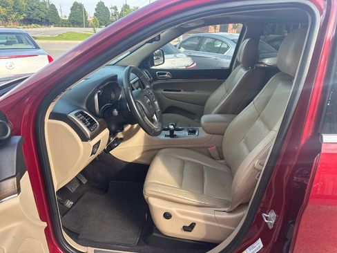 Used 2015 Jeep Grand Cherokee Limited w/ Trailer Tow Group IV AWD/4WD image 11