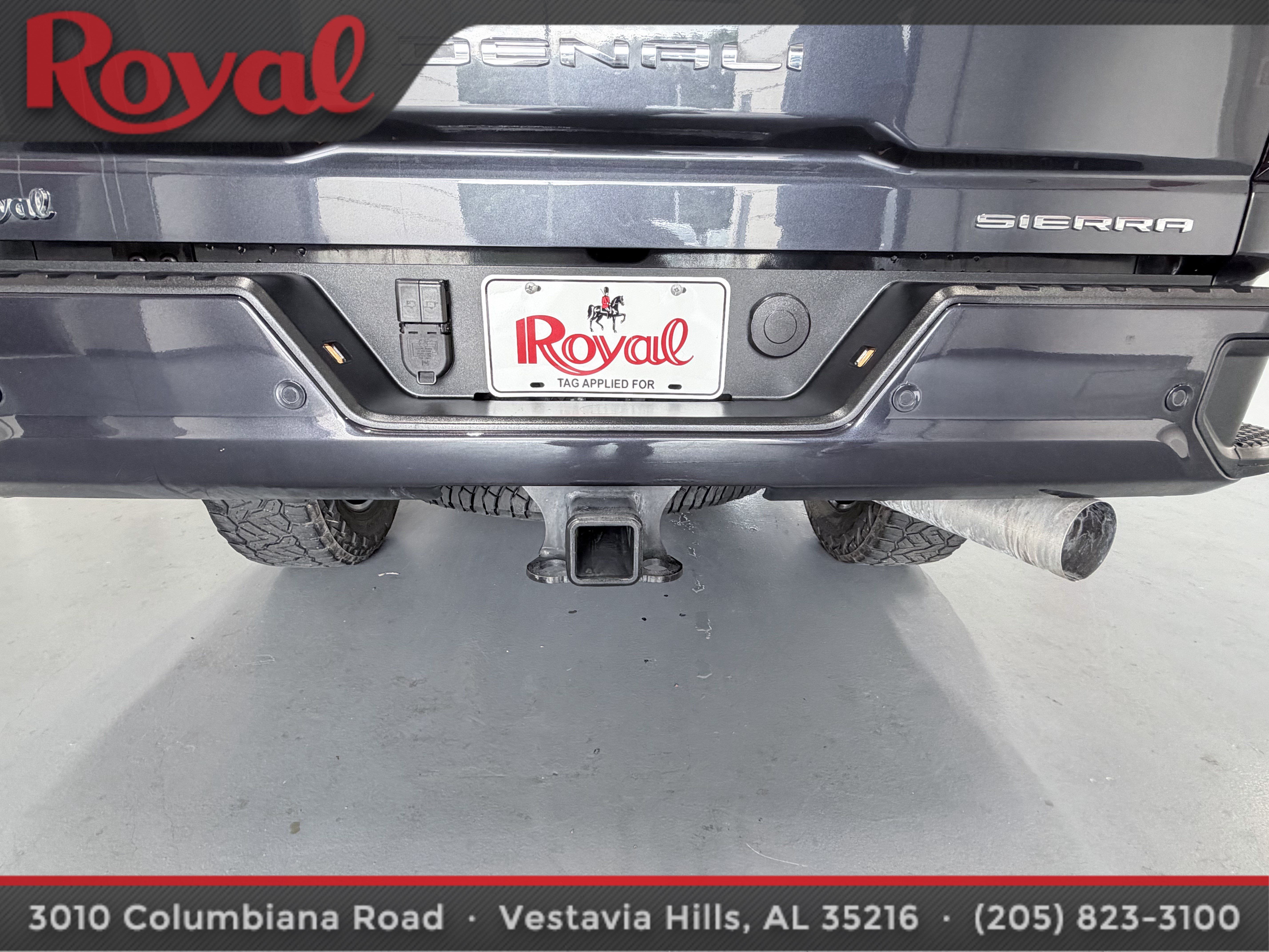 Used 2025 GMC Sierra 2500 Denali Ultimate w/ Max Trailering Package AWD/4WD image 9