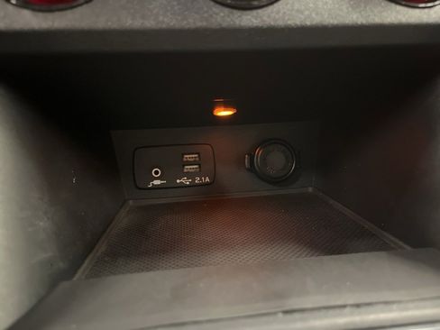 Used 2021 Subaru Crosstrek 2.5i Sport w/ Moonroof Package image 24