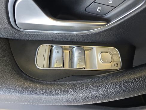 Used 2020 Mercedes-Benz GLE 450 4MATIC image 31