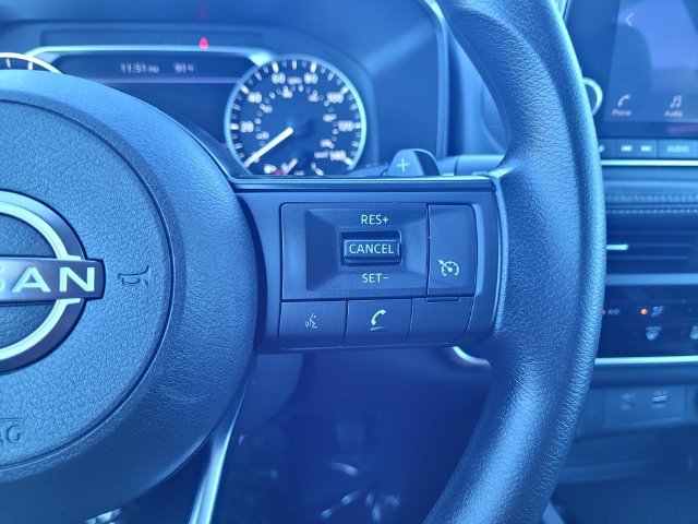 Used 2023 Nissan Rogue S FWD image 23
